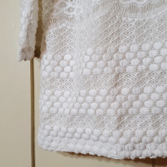 C.D. Petites White Lace Blouse - Picture 6 of 9